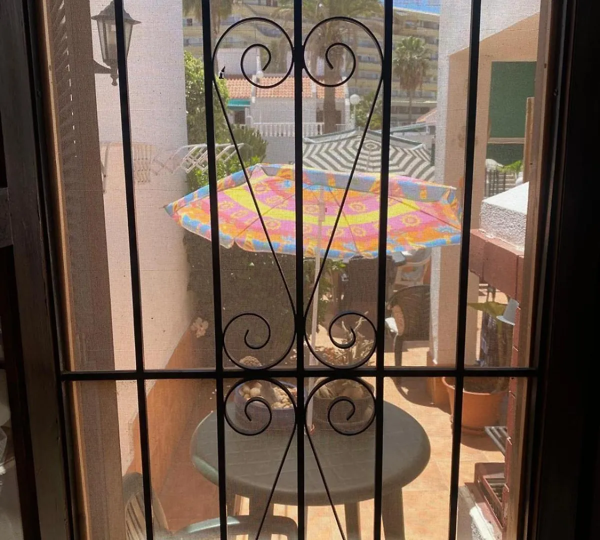 Guest house The Best House Tenerife Habitaciones Compartidas Costa Adeje  Spain