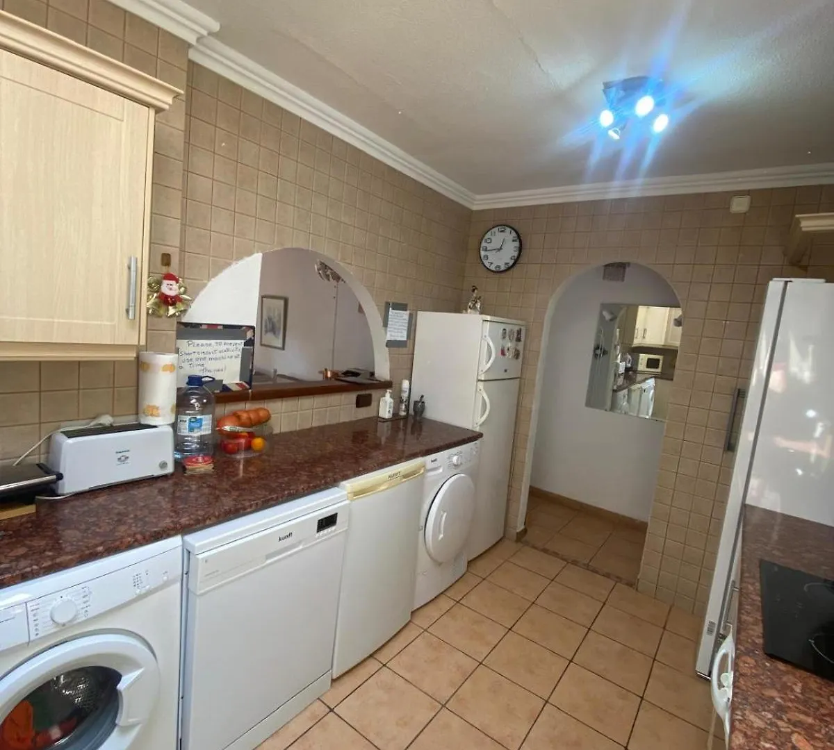 The Best House Tenerife Habitaciones Compartidas Costa Adeje
